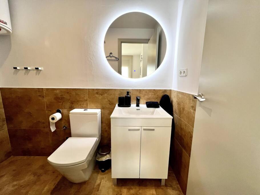 Loft Moderno En Buena Ubicacion Appartement Terrassa Buitenkant foto